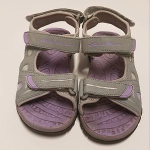 Eddie Bauer - Sandals. Size 1